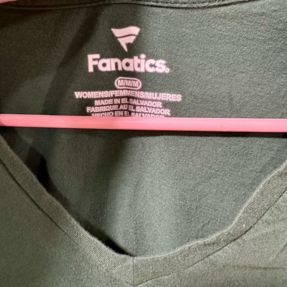 Fanatics Women's Green V-Neck Tee with Deer Logo - Picture 2 of 3